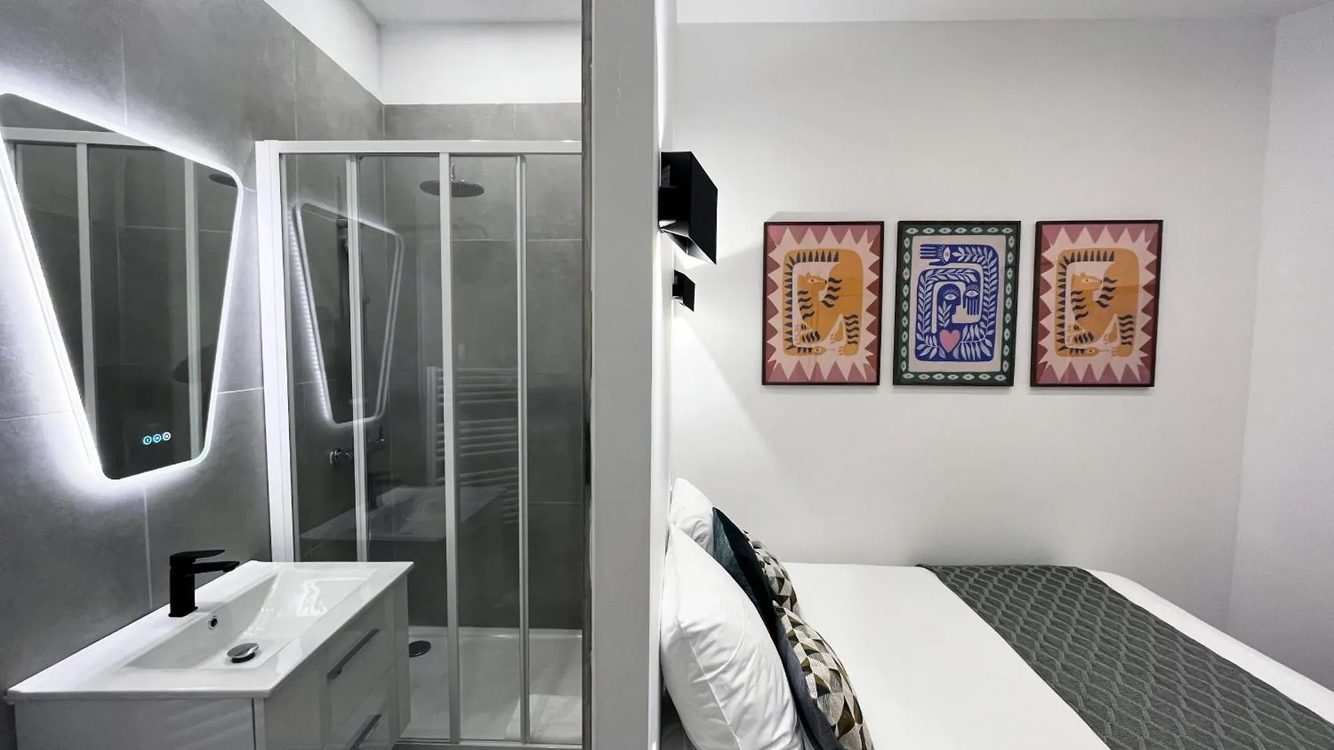 Urban Flat 08 - The Panoramic Flat In Paris Apartment