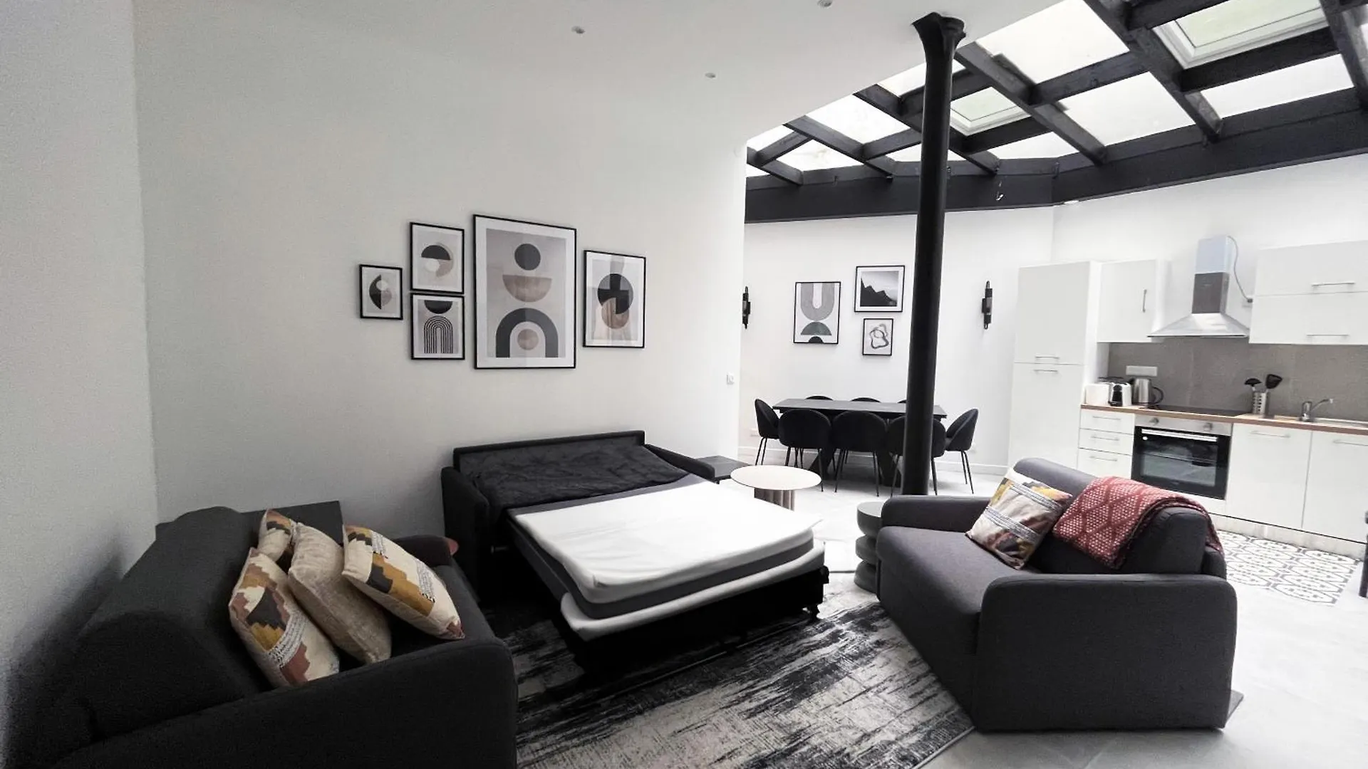 Urban Flat 08 - The Panoramic Flat In Paris Apartment